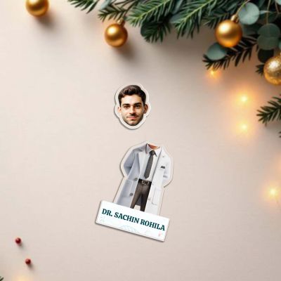 Personalized Doctor Car Dashboard Shaking Head with Battery Operated | Customized with Funny Face & Name Caricature Birthday Gift for Doctor | Idol for Doctor Clinic Desk Table Decor